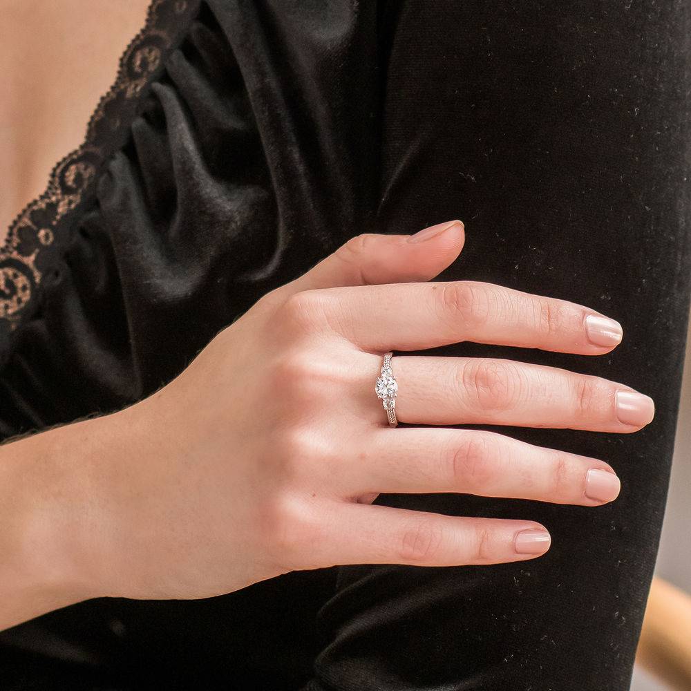 0.05 C.T T.W. Diamond and ds1 1/3 C.T T.G.W. Lab-grown White Sapphire 3-Stone Ring in 10K White Golds-2 product photo