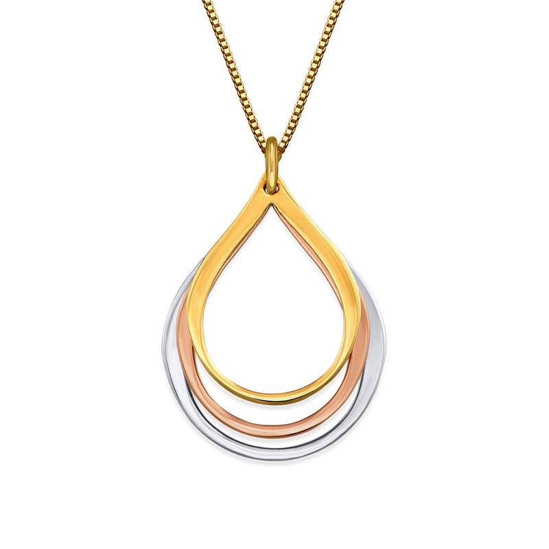 Vertical Cursive Name Necklace with Diamond in 18K Gold Vermeil-1 product photo