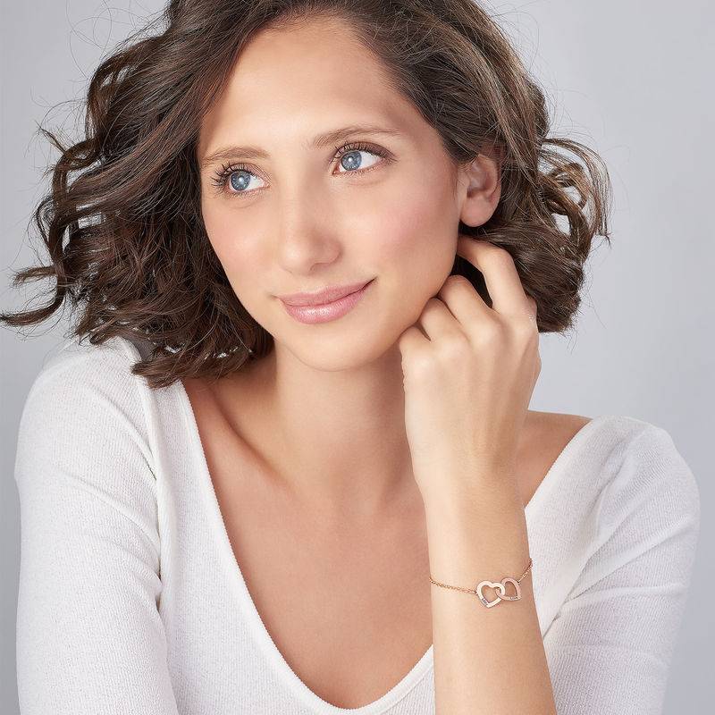 Linda Circle Pendant Necklace with 0.25CT Diamond in 18K Rose Gold Plating-1 product photo